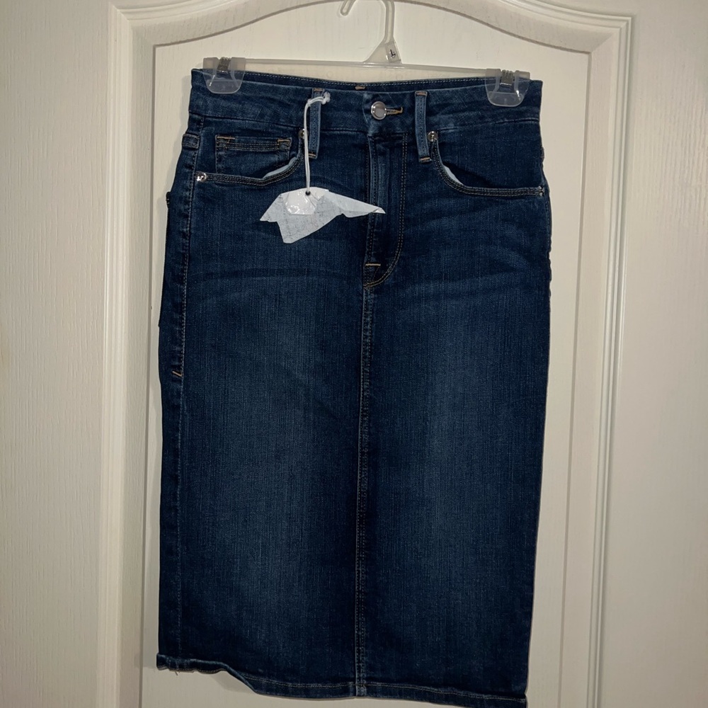Good American Dark Denim Skirt